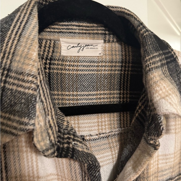 Plaid Button-Up Shacket - Picture 3 of 7